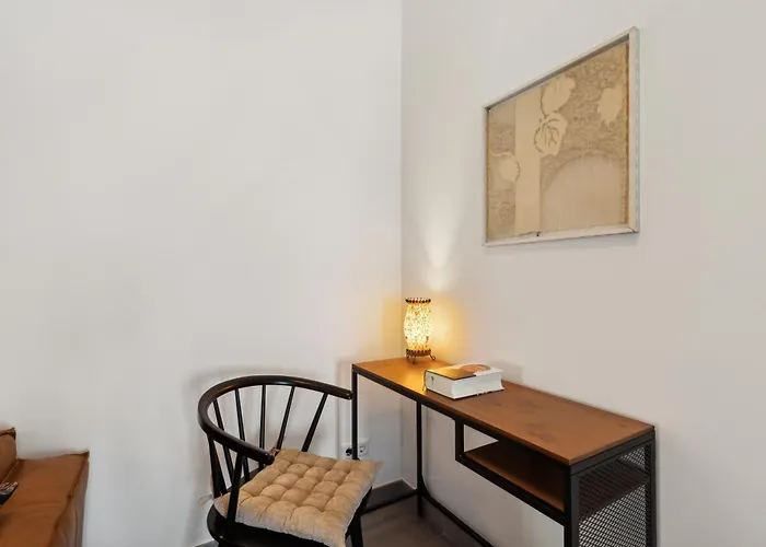 Modern Living - Basf - Ma - Pfalz - 1 Gym 2 Working Spaces